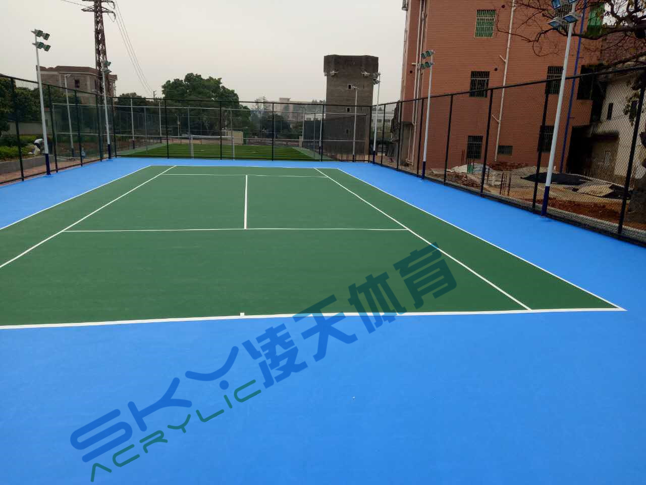 丙烯酸球场案例:广州市增城石迳村丙烯酸网球